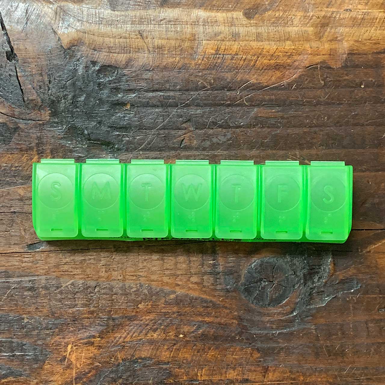 3559 Quick-Care-7-Day-Med-Minder-13