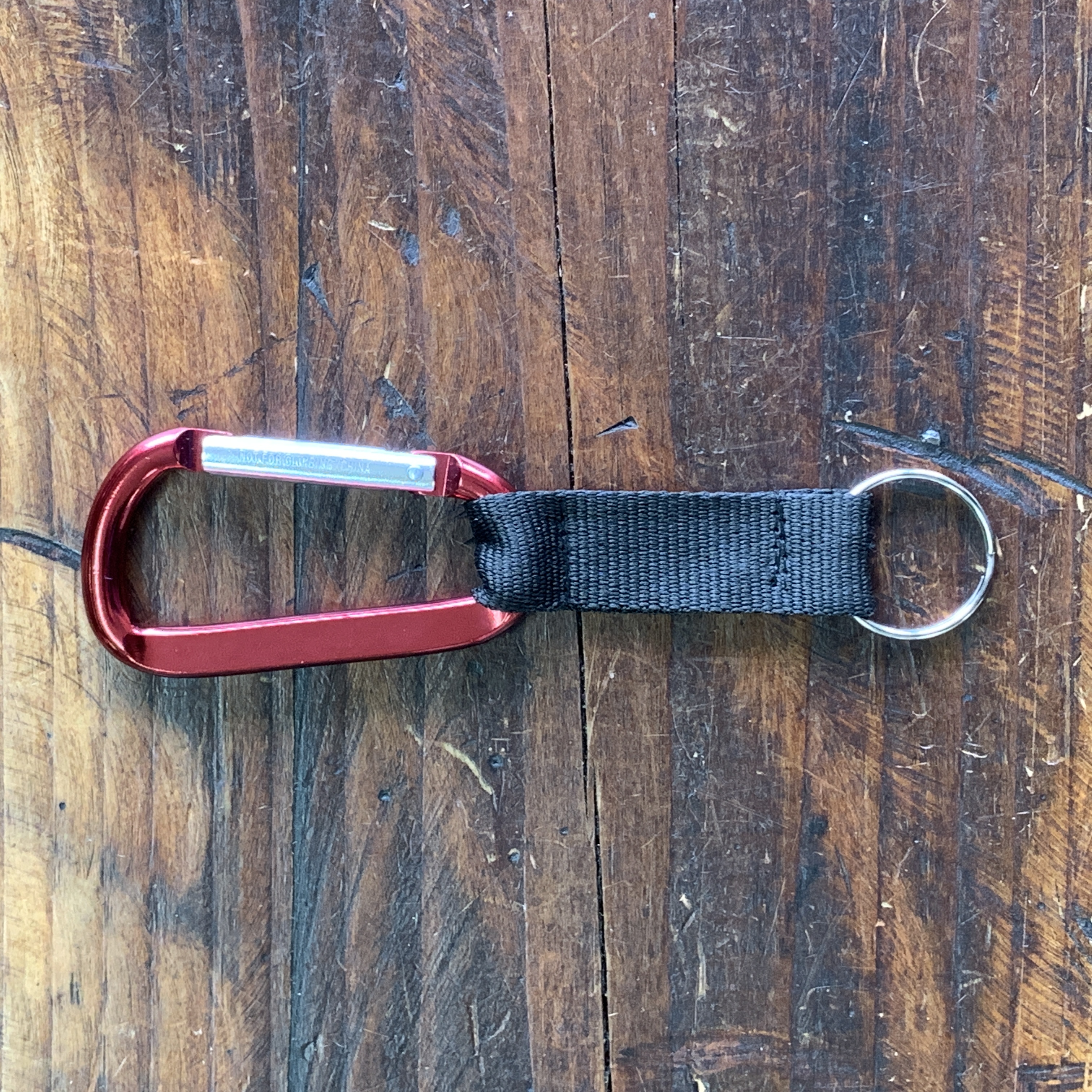 carabiner 2058-maroon