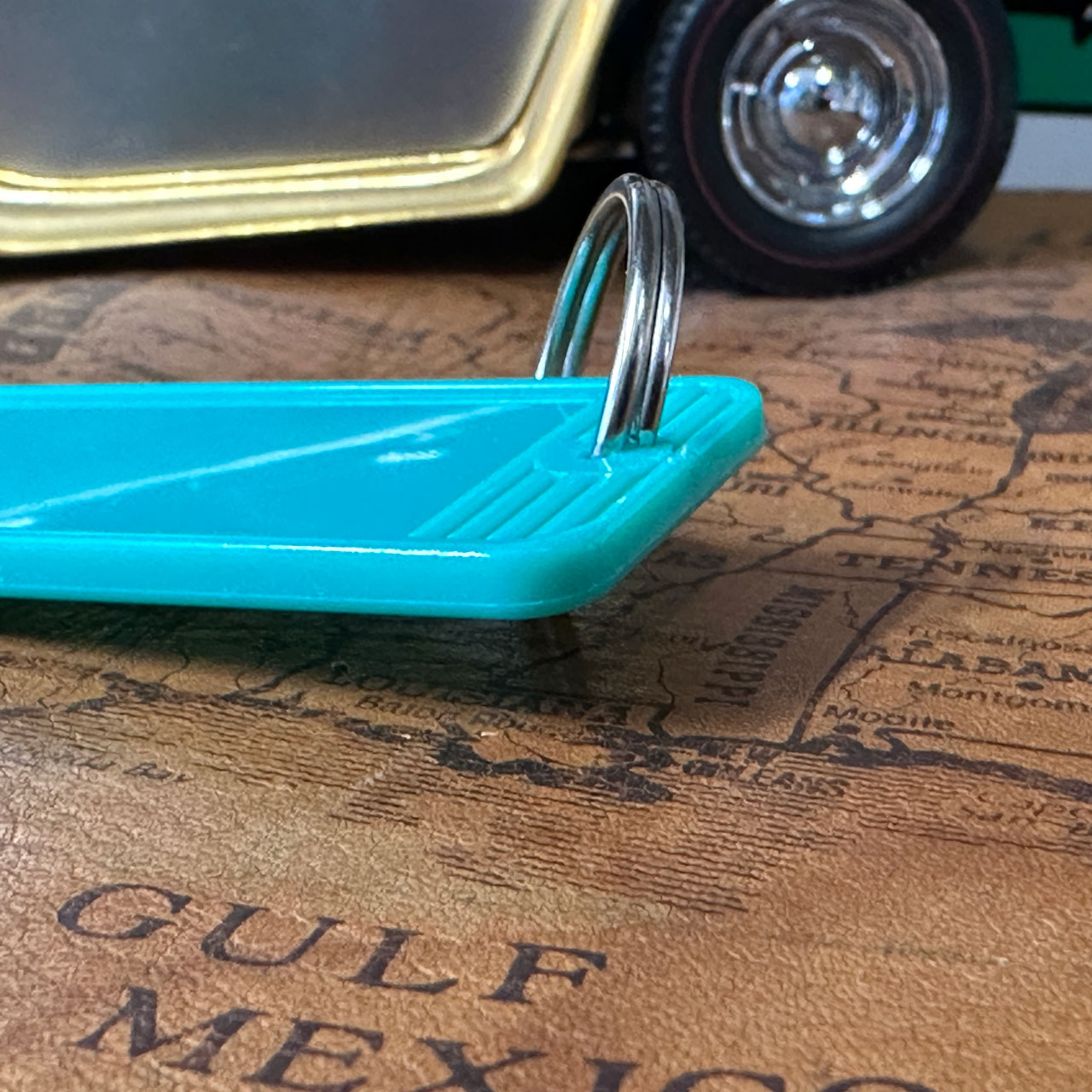 hotel tag-rectangle-5